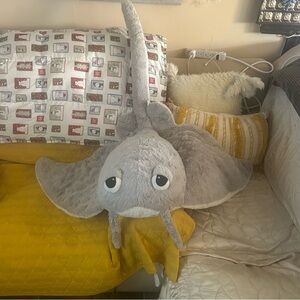Laying Flat String Ray plush Jumbo 4ft x 4ft grey smileing embroidered Walmart